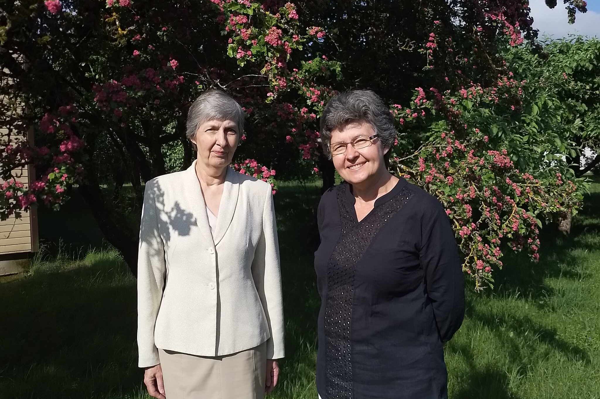 Kui küsida, mida tähendab olla ulguhiidlane, vastab Rutt Luha Vaapo Vaheri sõnadega: “Mu hing käib mööda Hiiu randa ja kere kõnnib mandri peal.”
The post ULGUHI